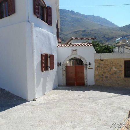 Liolio'S Manor Villa Agalianos Eksteriør bilde
