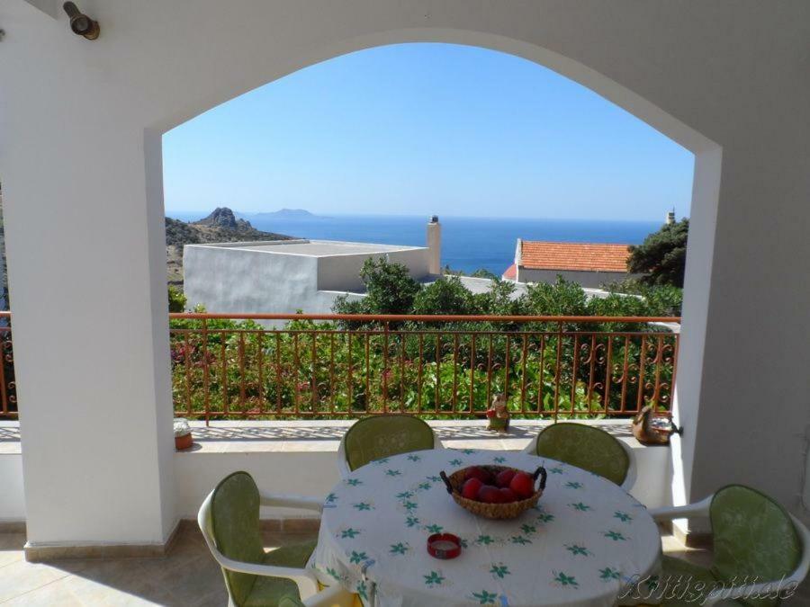 Liolio'S Manor Villa Agalianos Eksteriør bilde