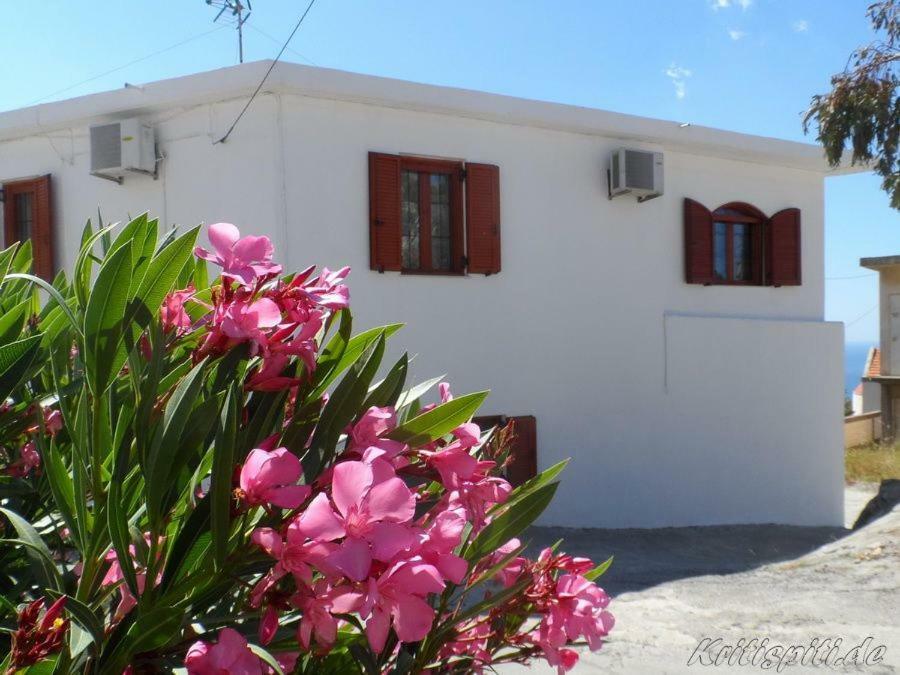 Liolio'S Manor Villa Agalianos Eksteriør bilde